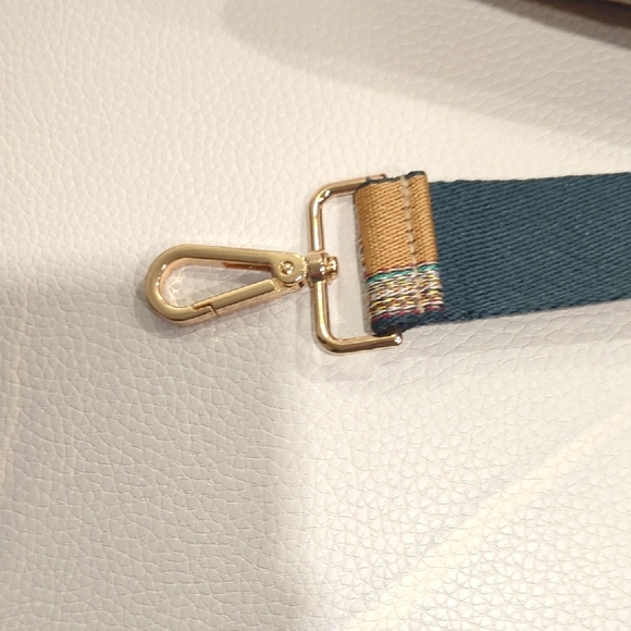 Geometric Patterned Strap - Picture 2 of 4